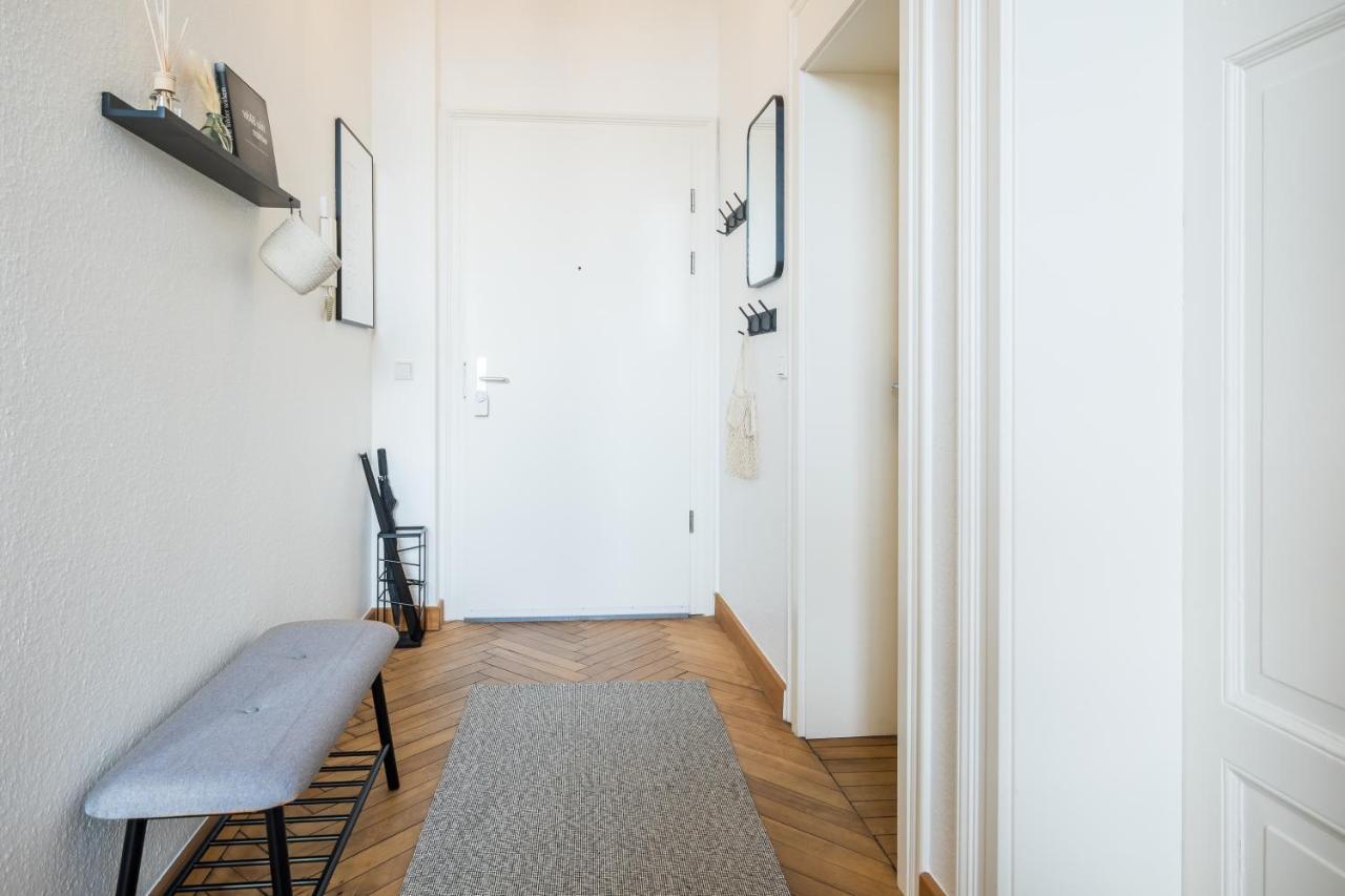 Schwarzlins Loftraum - Stilvolles Apartment Mit Smart Tv, Netflix, Disney Plus, Schnellem Wlan, Parken, Nespresso Sankt Ingbert Exterior photo